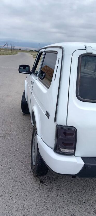 Digər avtomobillər: Maşının saz vəziyyətdədir,razdatqaları işlək vəziyyətdədir,mersedeslə — 9