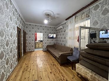 Продажа домов: 3 комнаты, 80 м² — 1