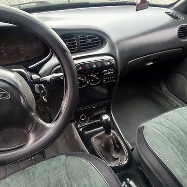 Hyundai: Hyundai Avante: 1998 г., Седан — 8