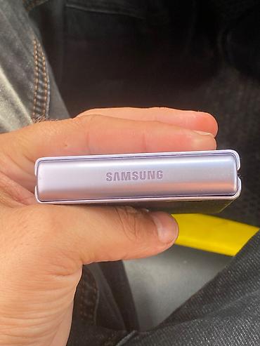 samsung tab s9 fe: Samsung Galaxy Z Flip 5, 512 GB, rəng - Bənövşəyi — 2