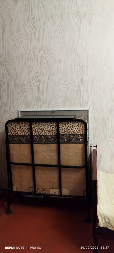 Çarpayılar: İşlənmiş, Təknəfərlik çarpayı — 10