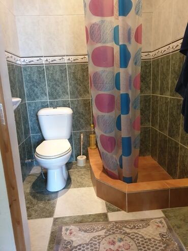 Продажа домов: Дом, 250 м², 8 комнат, Собственник, Косметический ремонт — 3