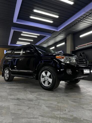Toyota: Toyota Land Cruiser: 2015 г., 4 л, Автомат, Бензин, Внедорожник — 6