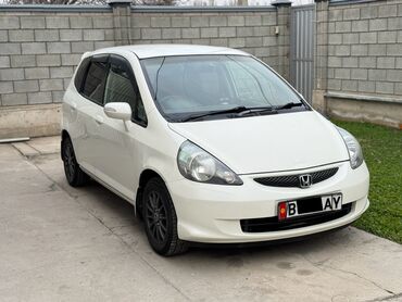 Honda: Honda Fit: 2004 г., 1.3 л, Вариатор, Бензин, Хэтчбэк