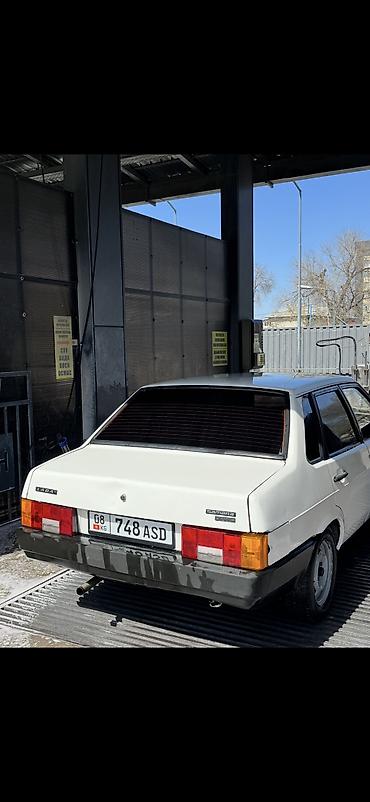 Унаа сатуу: ВАЗ (ЛАДА) 21099: 1996 г., 1.5 л, Кол менен иштөөчү, Бензин, Седан — 3