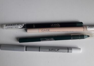 карандаш для бровей: Продаю четыре брендовых карандаша для контура глаз. Maybelline и