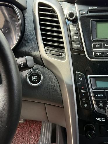 renault megane nece masindir: Hyundai i30: 1.6 l | 2012 il Hetçbek — 5