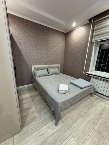 Посуточная аренда домов: 200 м², 5 комнат, Утепленный, Теплый пол, Бронированные двери — 14