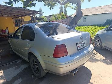 Продажа авто: Volkswagen Bora: 1999 г., 2 л, Механика, Бензин, Седан — 7