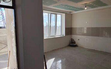 Həyət evləri və villaların satışı: 3 otaqlı, 2 kv. m, Yeni təmirli — 7