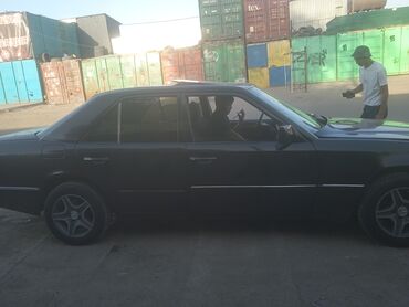 мерс 210 1997: Mercedes-Benz E-Class: 1992 г., 2.2 л, Механика, Бензин, Седан