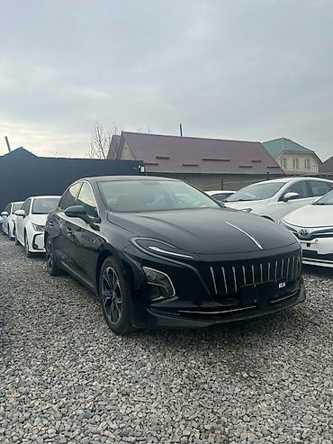 Другие детали салона: Интерьер кроссовера (левый руль) с современным оснащением — 16