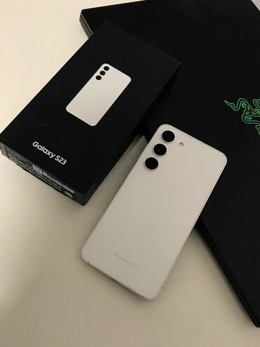 игровая клавиатура для телефона: Samsung Galaxy S23, Колдонулган, 256 ГБ, түсү - Ак, 1 SIM, eSIM