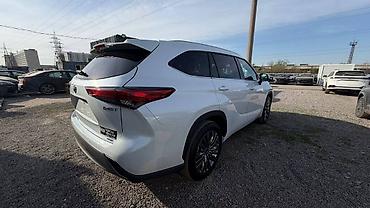 Toyota: Toyota Highlander: 2026 г., 2 л, Автомат, Бензин, Внедорожник — 6
