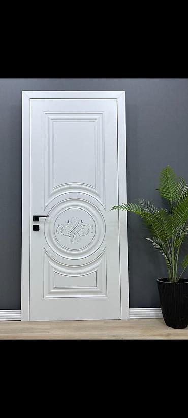 qapi mdf: Ağ rəngli klassik interyer qapıları – bir neçə model - Dizayn: Zərif — 2
