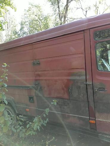 Продажа авто: Mercedes-Benz Vario: 1997 г., 3 л, Механика, Дизель, Бус — 6
