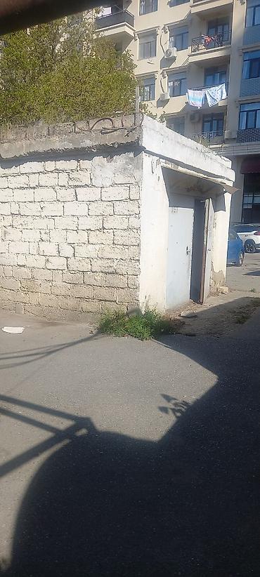 как купить гараж: Daş-qaç daşından tikilmiş, üstü beton örtüklü ayrıca tikili — 4