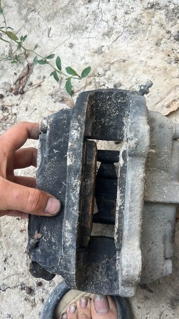 перфорированные тормозные диски: Алдыңкы тормоздук диск