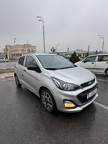 Chevrolet: Chevrolet Spark: 2021 г., 1 л, Автомат, Бензин, Хэтчбэк — 4