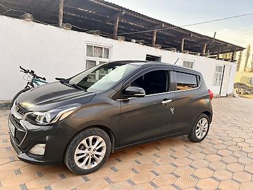 honda inspaer: Chevrolet Spark: 2019 г., 1 л, Автомат, Бензин, Хэтчбэк — 3