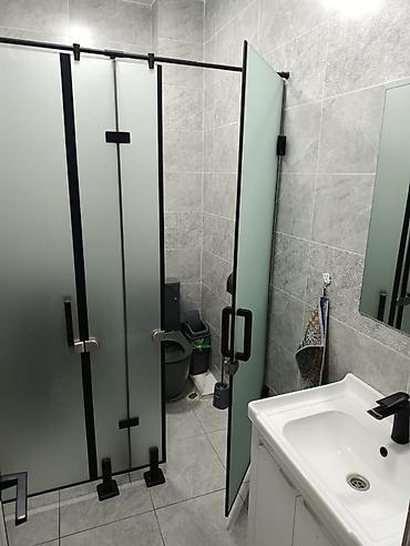 этажи: Барбершоп 220 м², 5 комнат, С ремонтом, Частично с оборудованием, Многоэтажное жилое здание, Отдельный вход — 10