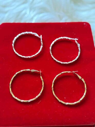 nike air max command muske: Hoop earrings