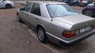 accord 1990: Mercedes-Benz W124: 1990 г., 2.3 л, Механика, Бензин, Седан