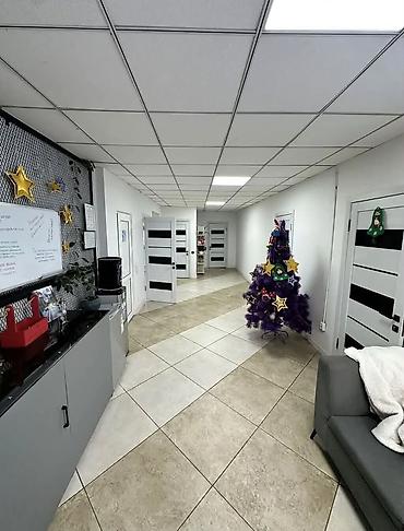 аренда помещений мадина: Сдаю Офис целиком: 230 м², В административном здании, С ремонтом — 2