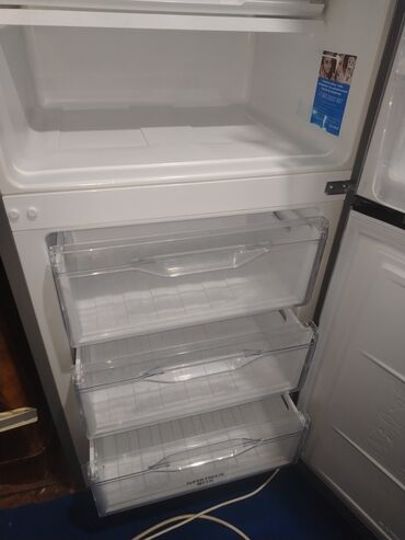 Soyuducular: Xarab 2 qapılı Indesit Soyuducu Satılır, rəng - Boz — 7