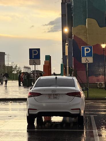 infinity fx35: Hyundai Solaris: 2018 г., 1.6 л, Автомат, Бензин, Седан — 4