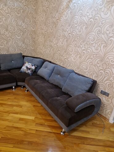 Divanlar: Künc divan, İşlənmiş, Açılmayan, Bazasız, Çatdırılma yoxdur — 11