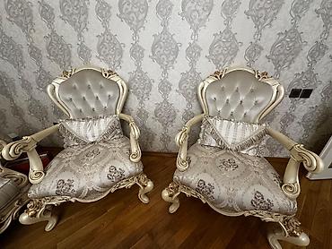 Qonaq otağı dəstləri: İşlənmiş, Jurnal masası, Komod, Divan, Kredit yoxdur — 10