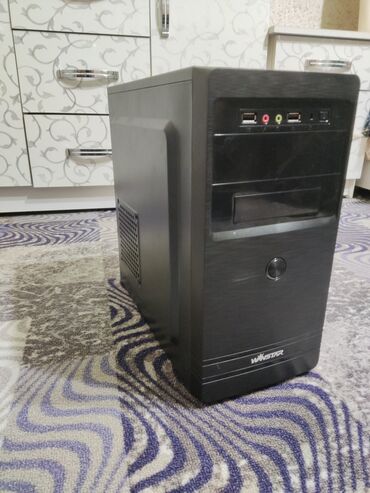 бу стралный: Компьютер, ядролор - 4, ОЭТ 4 ГБ, Колдонулган, Intel Core i3, SSD