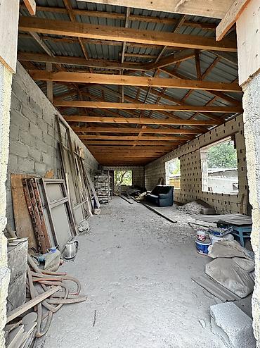 недостроенные дома в бишкеке: 6 комнат и более, 300 м², 5 соток, Бишкек, Собственник — 2