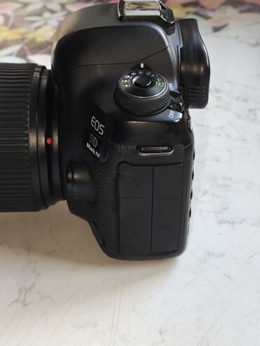 Fotokameralar: Canon EOS 5D mark 4 72 k foto cekilib. qiymetinde endirim — 2