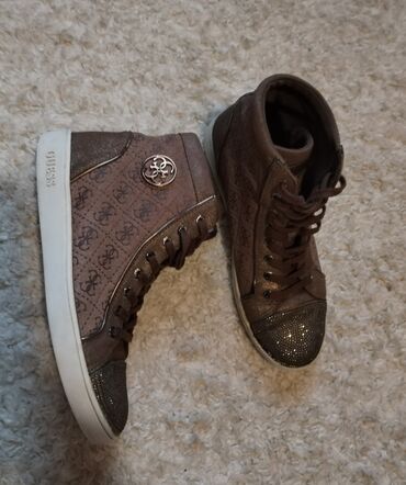 Women's Sneakers and athletic shoes: Guess, 39, bоја - Braon — 3