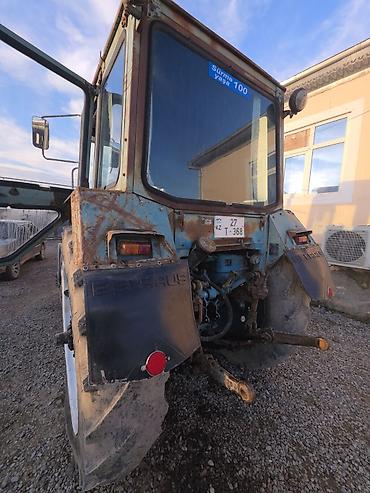 Traktorlar: Belarus MTZ seriyalı təkərli traktor Traktor Sabirabad dadır Işlək — 9