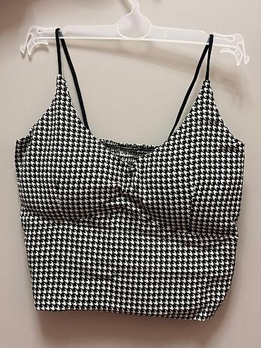 sortlar: Qadınlar üçün hündür belli qısa top - Model: nazik sapla (spagetti — 1