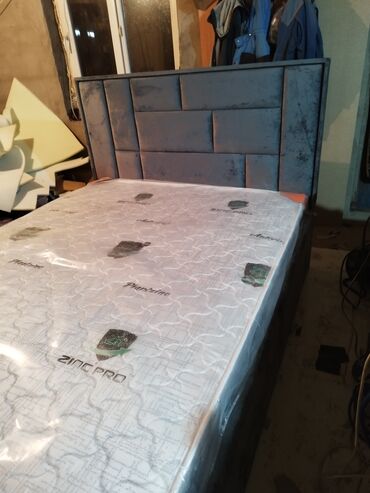 Двуспальные кровати: Двуспальная кровать, С ящиком для хранения, длина - 200 см — 21