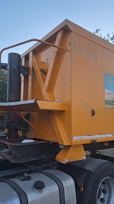 Qoşqular: 40 kub furgon yarımqoşqu — yaxşı işlək vəziyyətdə Satılır etibarlı — 4