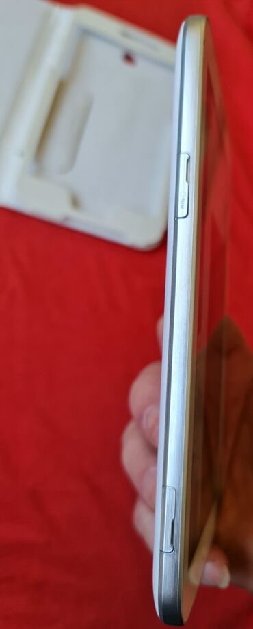 Tableti: Tablet kao nov 7 inca sve radi — 3
