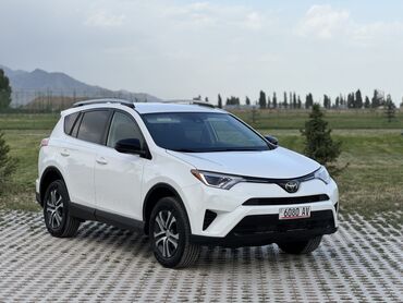 toyota prius v: Toyota RAV4: 2018 г., 2.5 л, Автомат, Бензин, Внедорожник