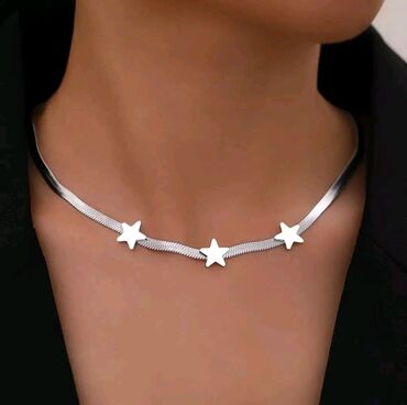 bonita farmerice od: Predivna ogrlica sa zvezdicama od hiruskog celika
