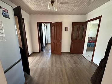 Долгосрочная аренда домов: 82 м², 5 комнат, Кондиционер — 3