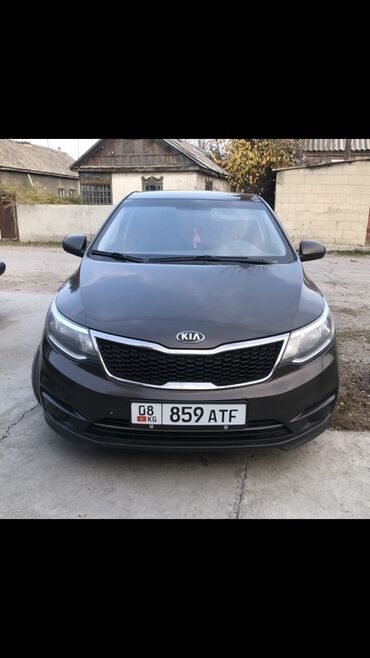 трейлер дом на колесах: Kia Rio: 2016 г., Седан