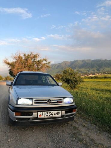 продаю авто в лизинг: Volkswagen Vento: 1993 г., 1.8 л, Механика, Бензин, Седан