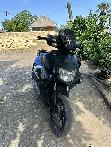 Mopedlər,skuterlər: Yamaha skuter Mühərrik: benzin, avtomatik variator Kuzov: şəhər tipi — 10