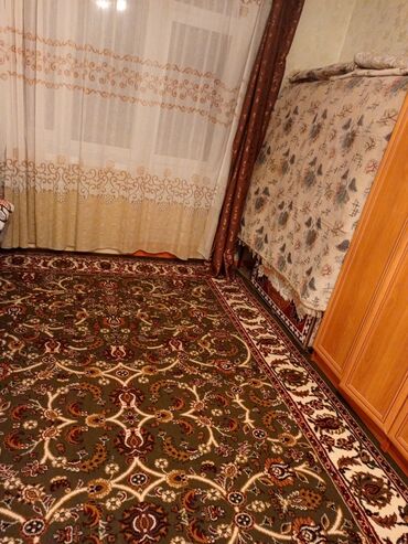 дом на иссык куле купить: 1 бөлмө, 34 кв. м, 105-серия, 4 кабат, Эски ремонт