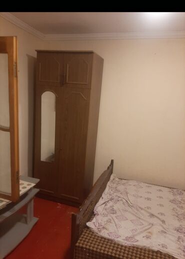 Ev üçün digər mebel: İkinəfərlik çarpayı, Dolab