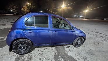 с4 2: Nissan March: 2002 г., Бензин — 4